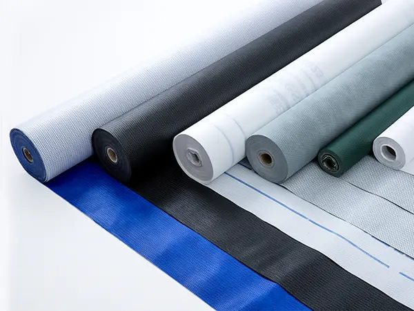Su geçirmez, nefes alabilen membranlar enerji tasarruflu binaları korur